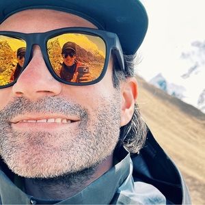 Meet your Posher, Sam